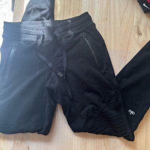 Alo sweatpants